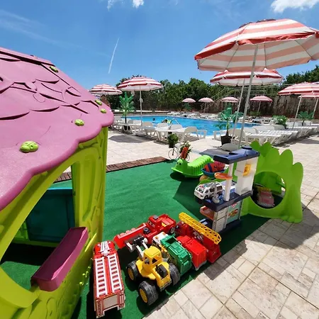 2-bed,2-bath, Free Private Parking דירה *